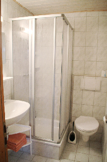 WC Dusche Wohnung C